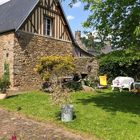 Gite Baie Bonheur Genets Exterior photo