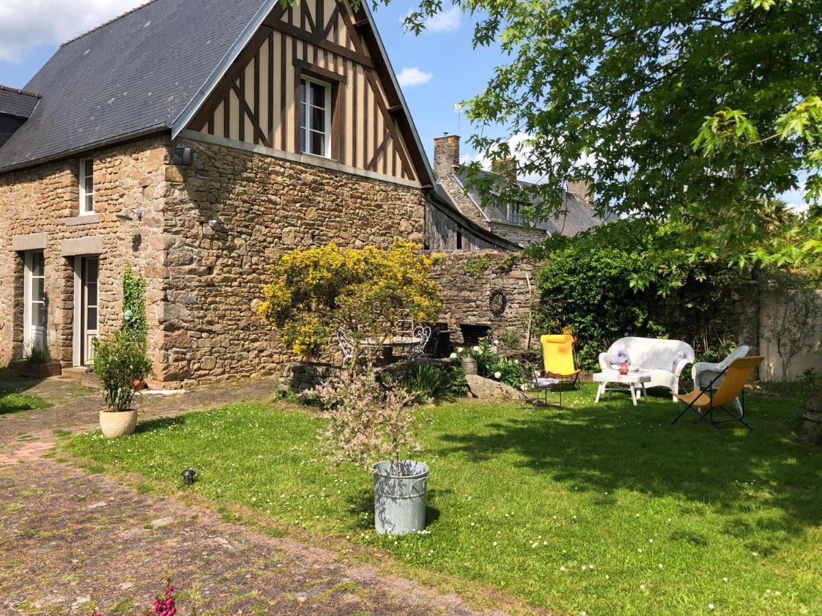 Gite Baie Bonheur Genets Exterior photo